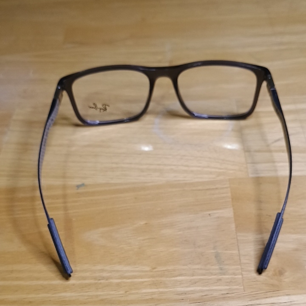 Ray-Ban Black Carbon Fiber Glasses - Picture 4 of 8